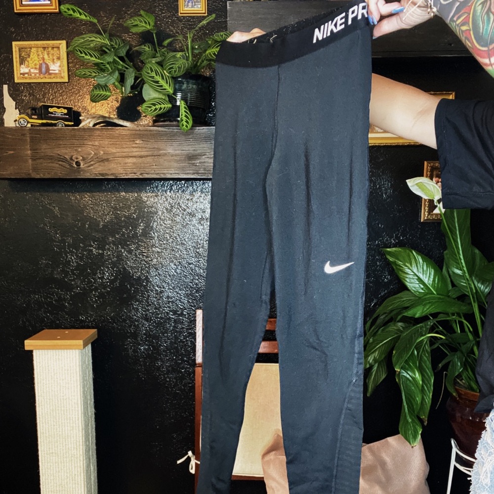 Nike Pro Full Length Leggings